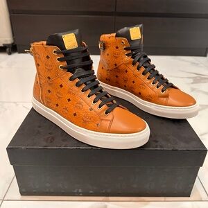 MCM Classic High Top Classic Size 11US 44EU